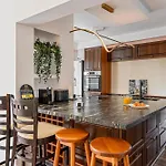 Serenity Mountain Apartment